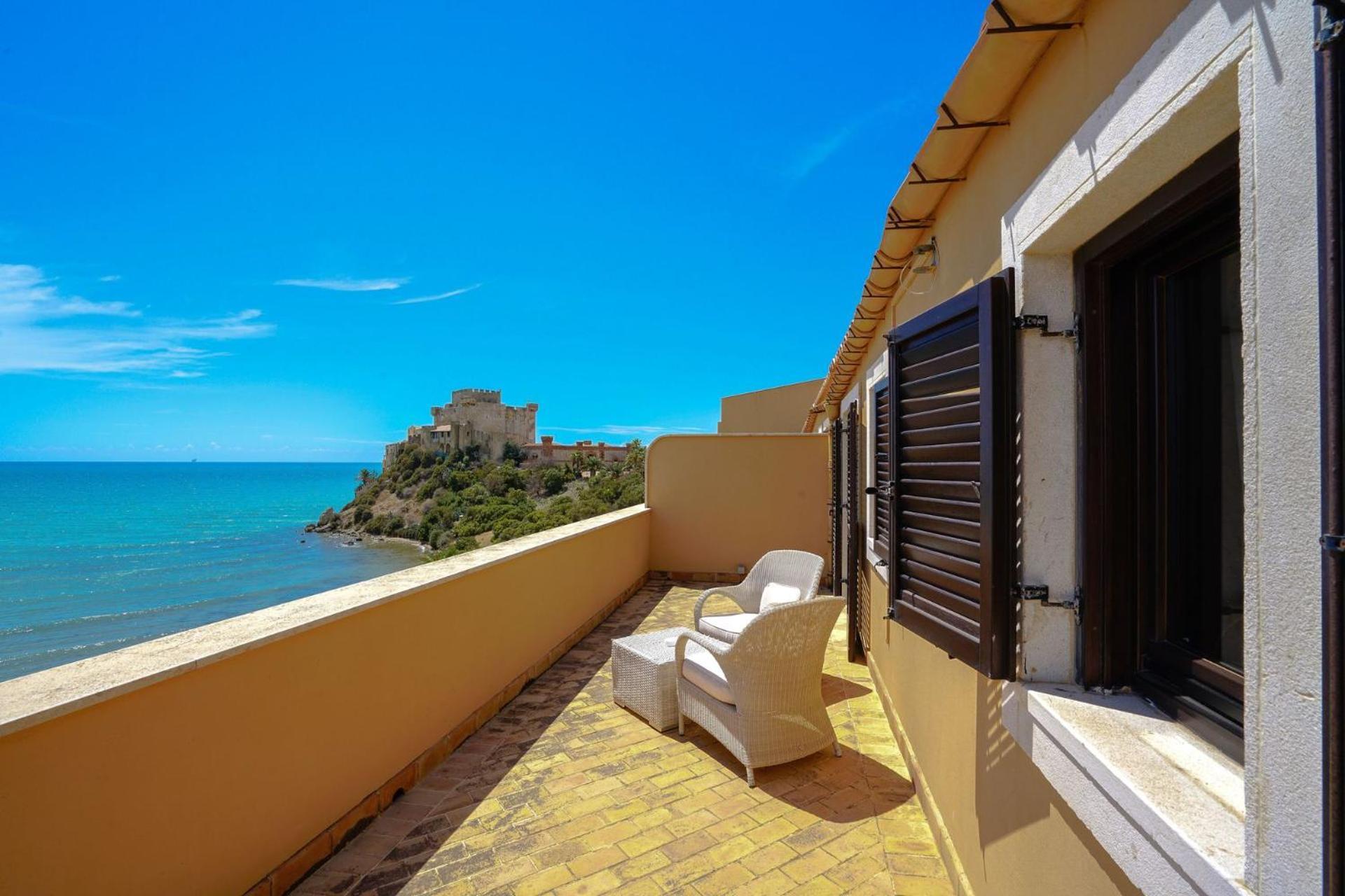 Falconara Greenblu Resort Licata Exterior photo